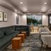 ラウンジ