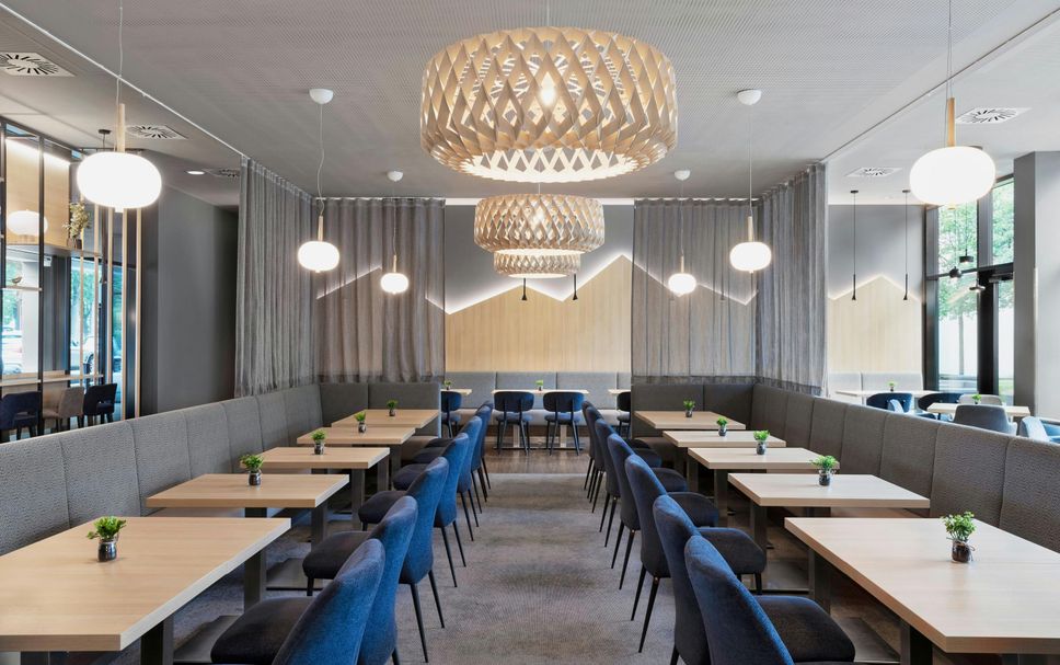 レストラン 写真