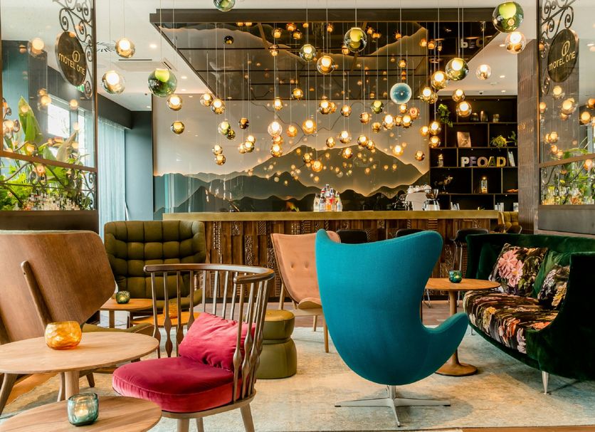 ラウンジ 写真