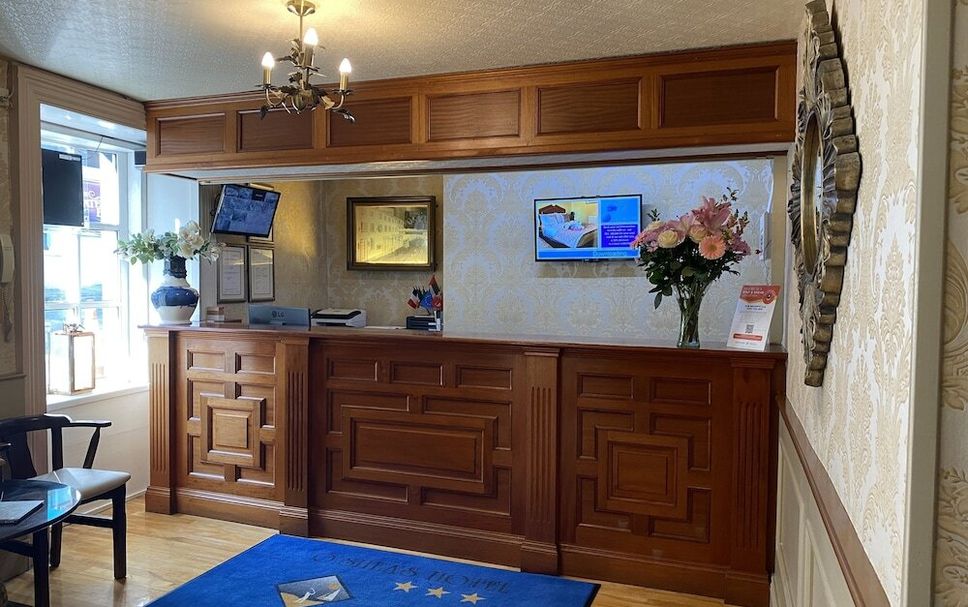 フロントデスク 写真