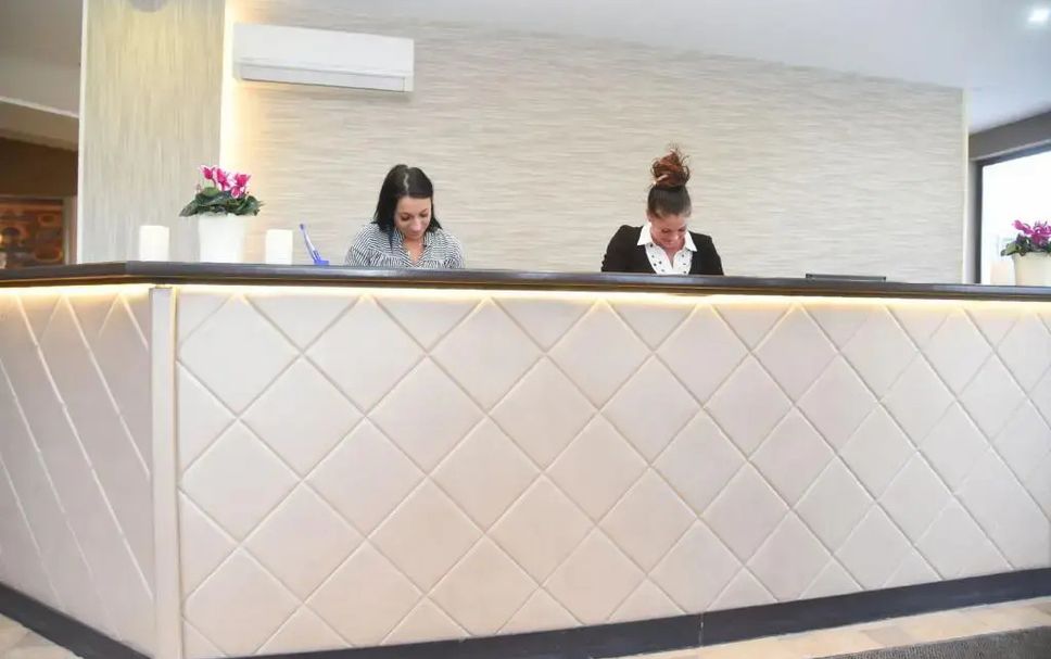 フロントデスク 写真