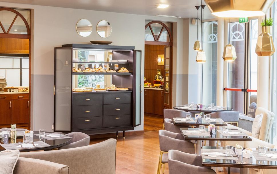 レストラン 写真