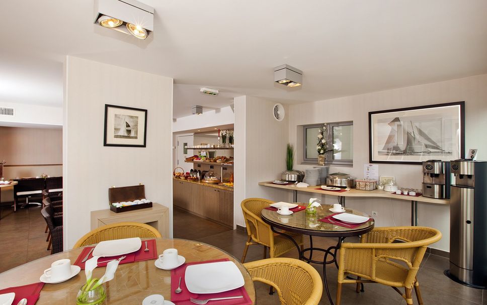 レストラン 写真