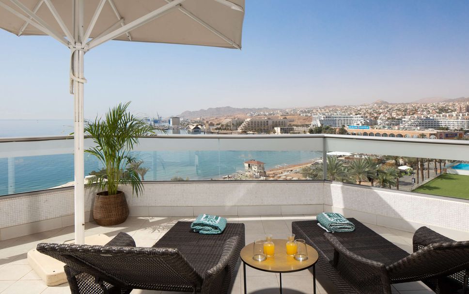 バルコニー 写真