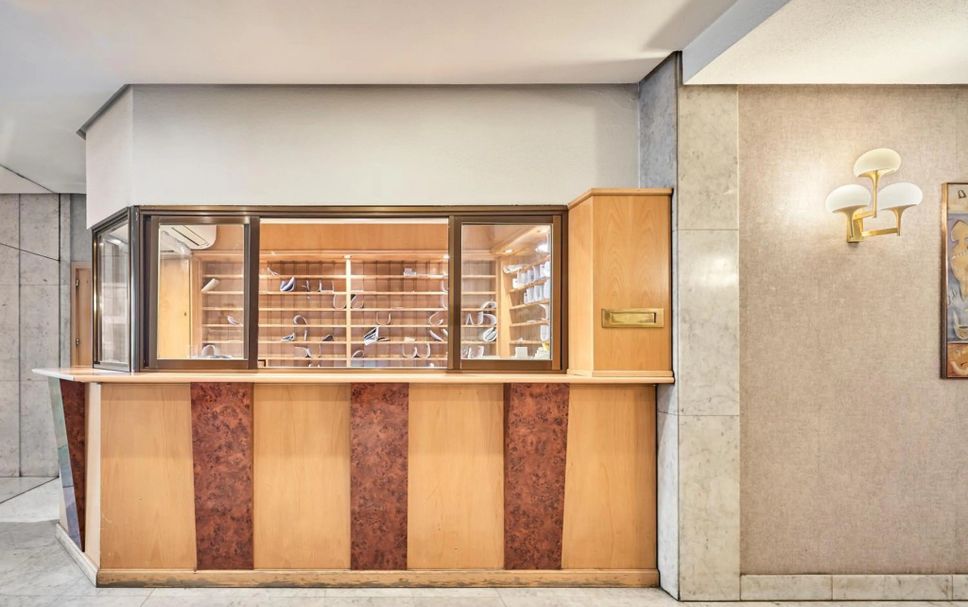 フロントデスク 写真