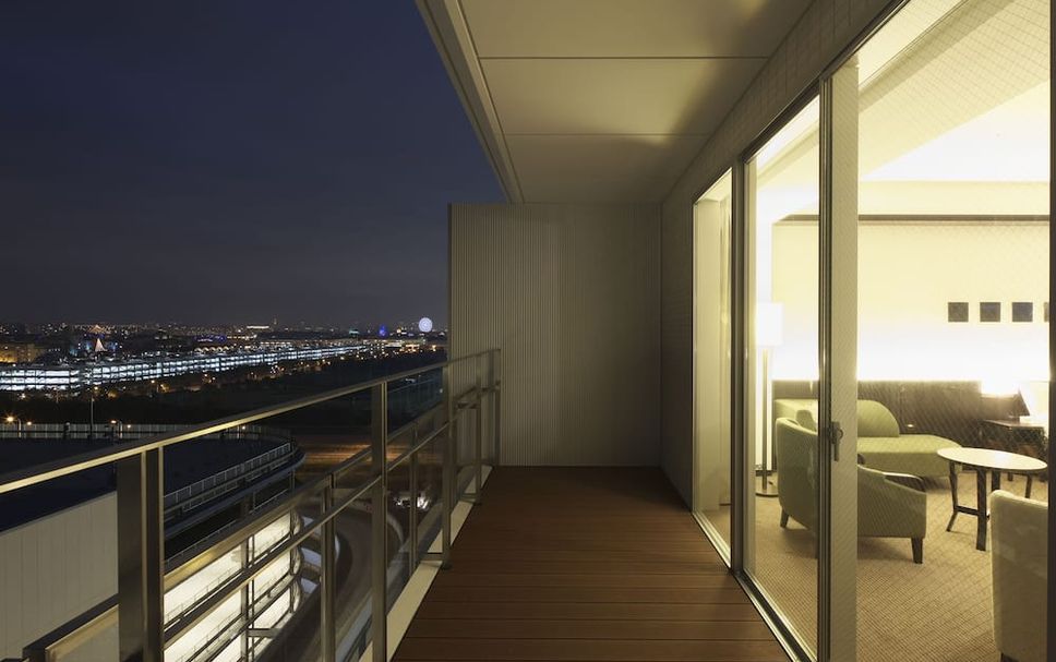 バルコニー 写真