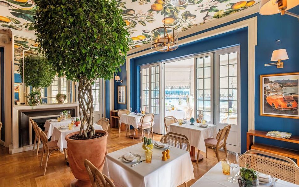 レストラン 写真