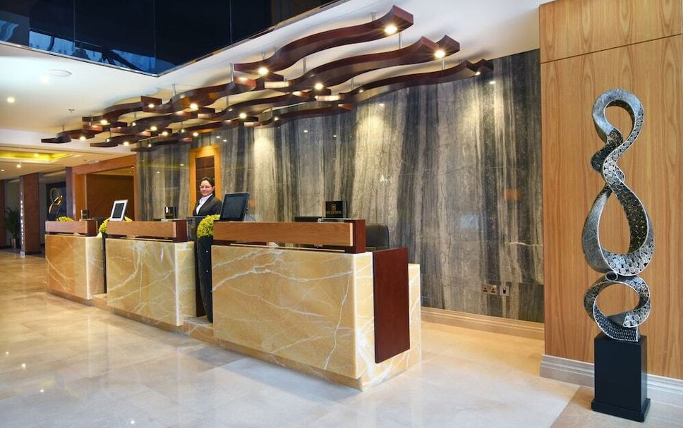 フロントデスク 写真