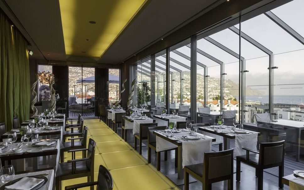 レストラン 写真