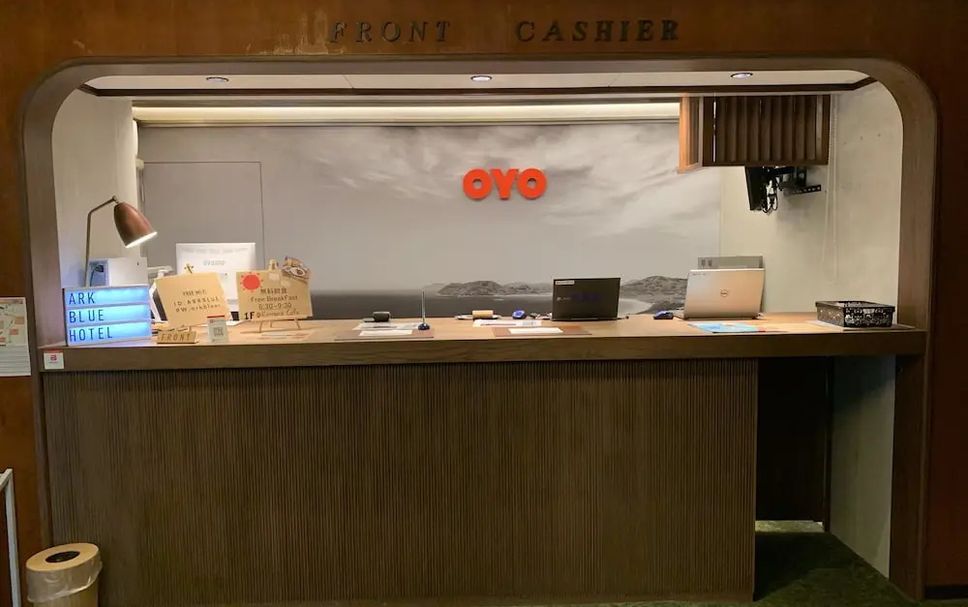 フロントデスク 写真