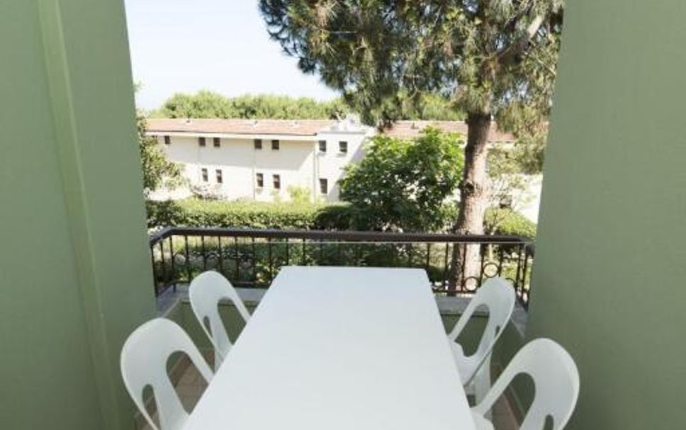 バルコニー 写真