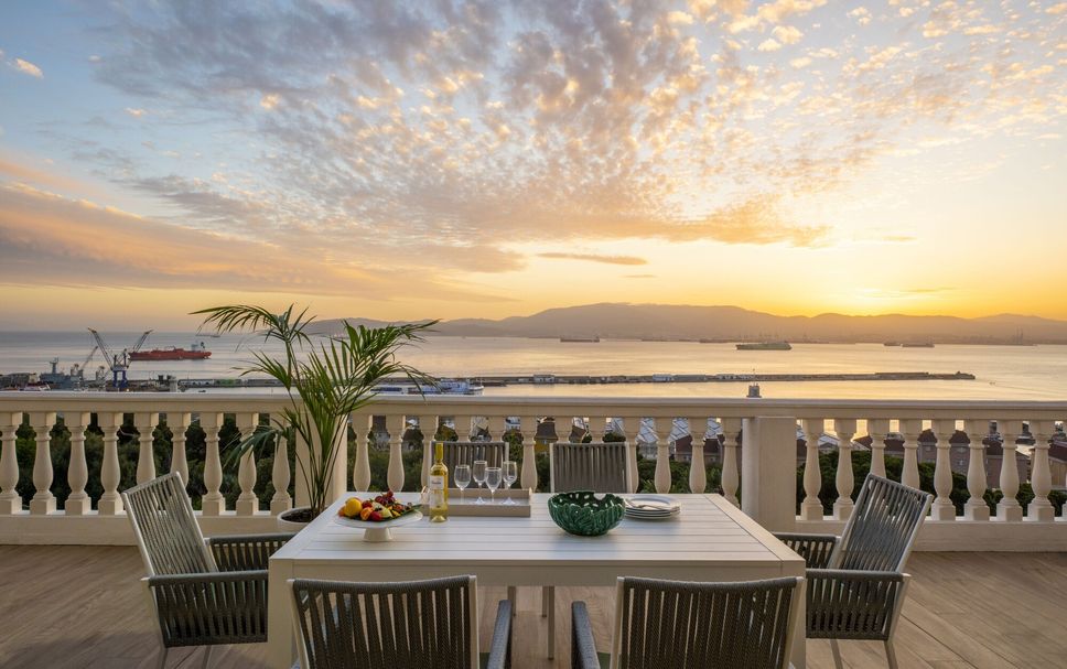 バルコニー 写真