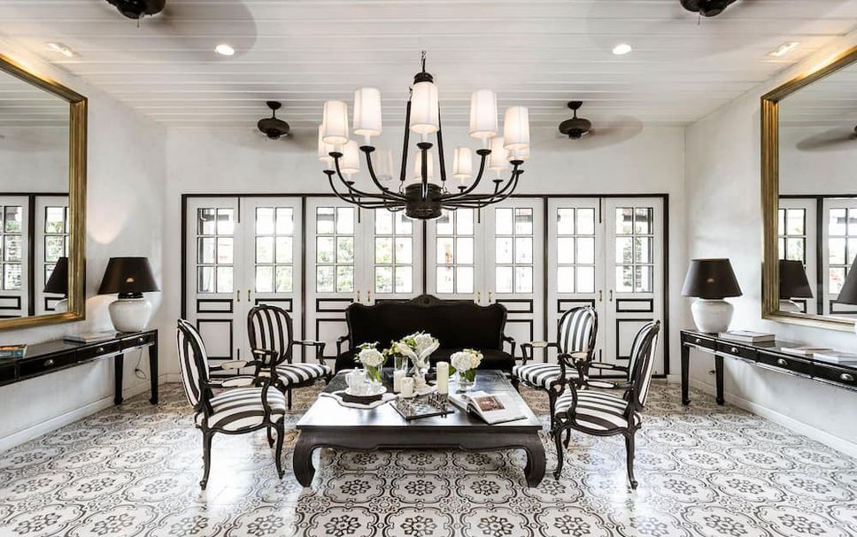 ダイニングルーム 写真