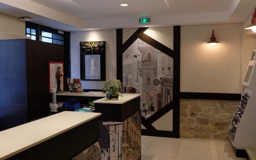 フロントデスク 写真