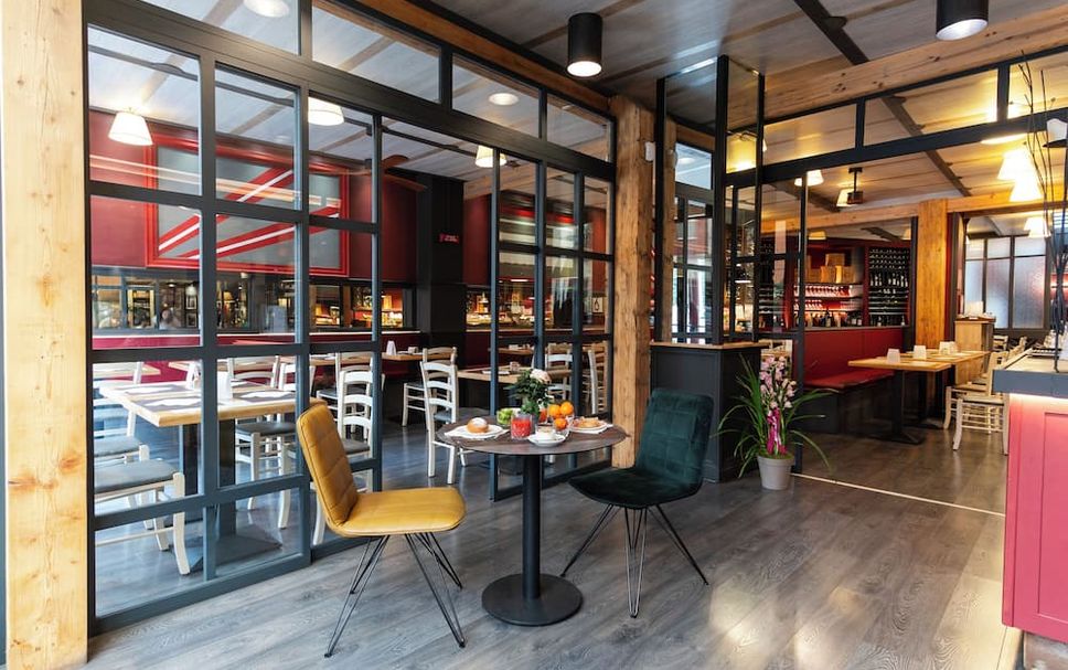 レストラン 写真