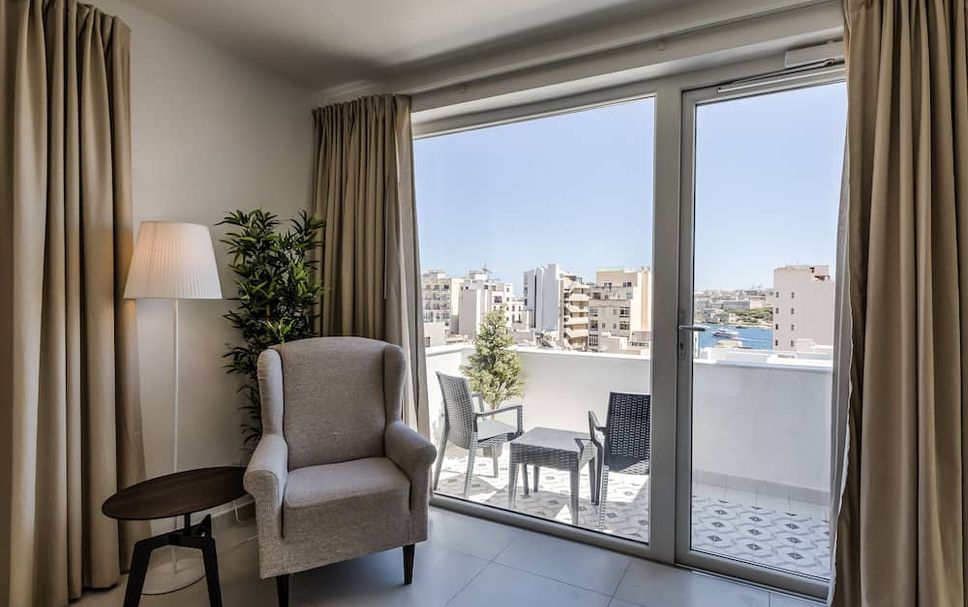 バルコニー 写真