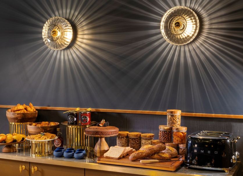 ビュッフェ 写真