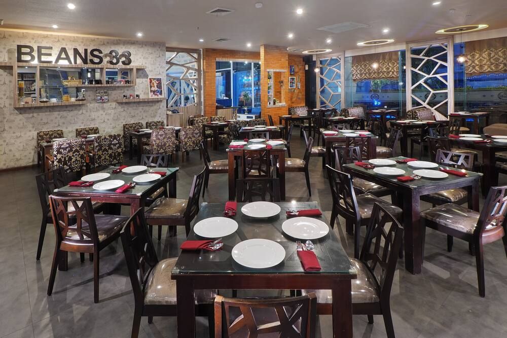 レストラン