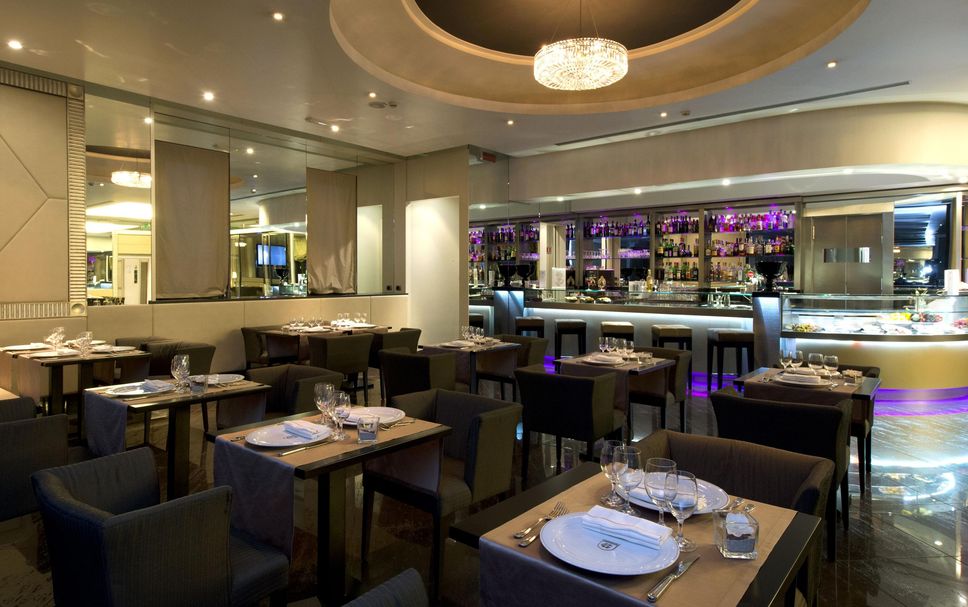 レストラン 写真