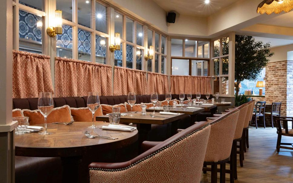 レストラン 写真