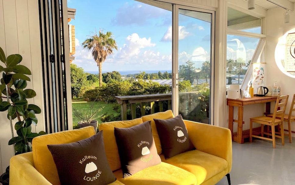 リビングルーム 写真