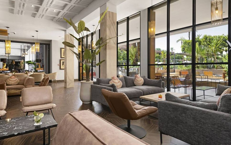 ラウンジ 写真