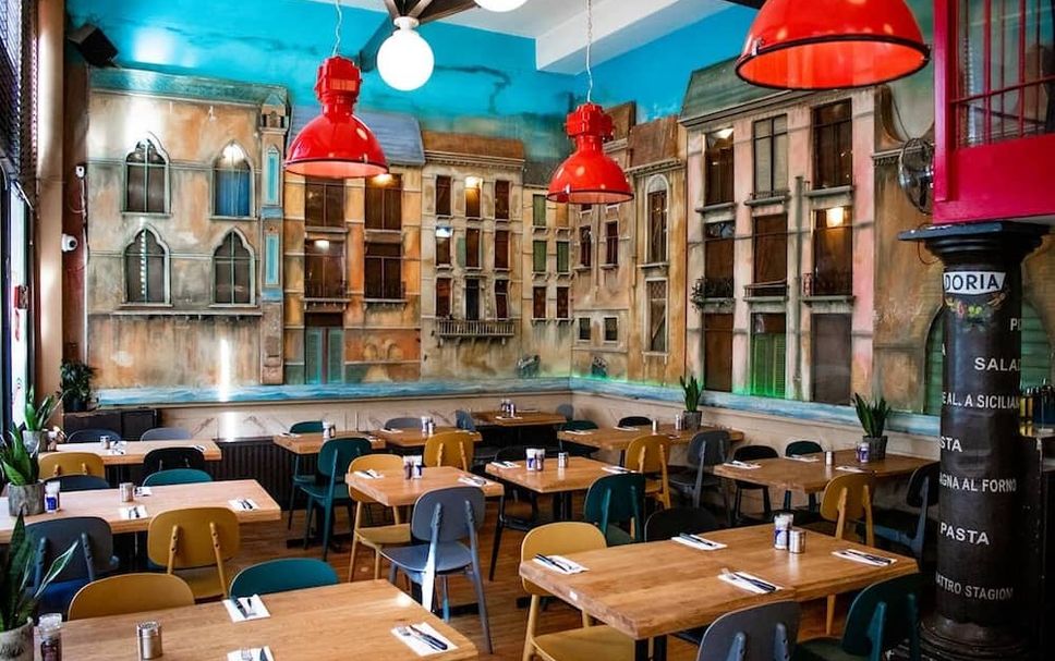 レストラン 写真