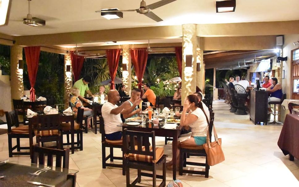 レストラン 写真