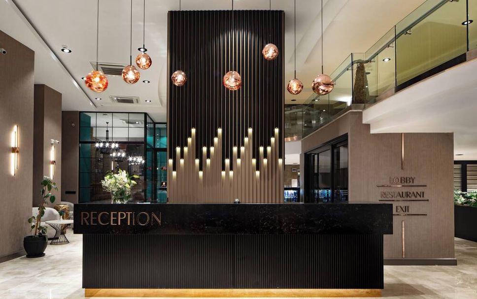 フロントデスク 写真