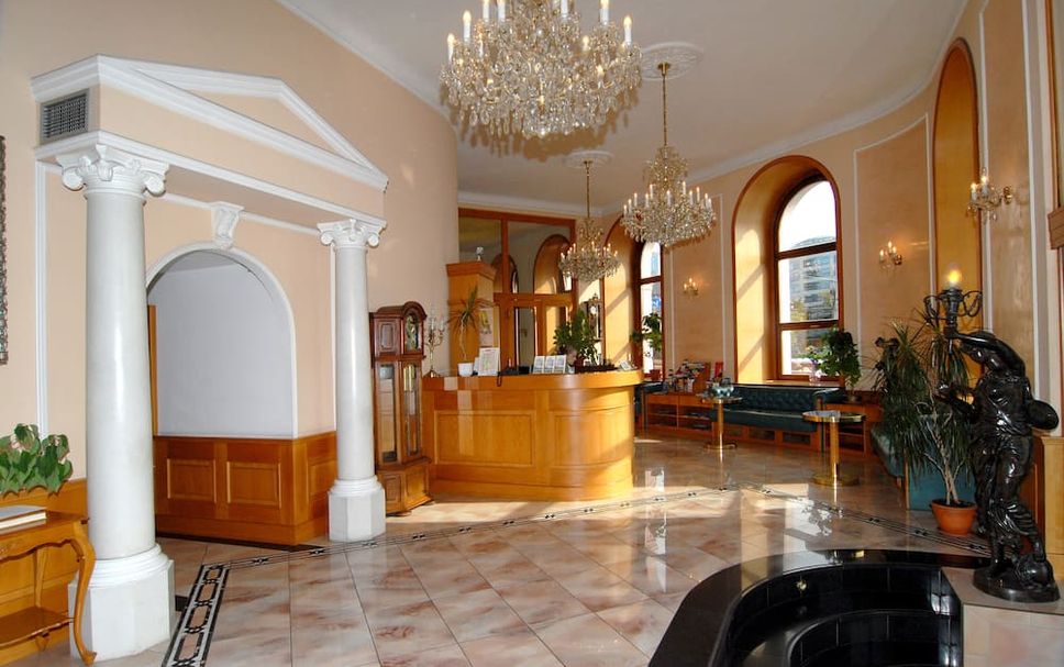 フロントデスク 写真