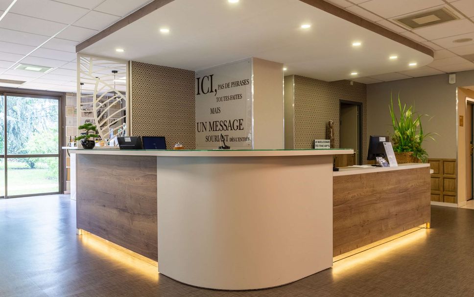 フロントデスク 写真