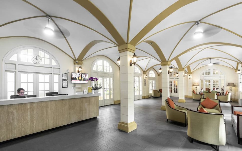 フロントデスク 写真