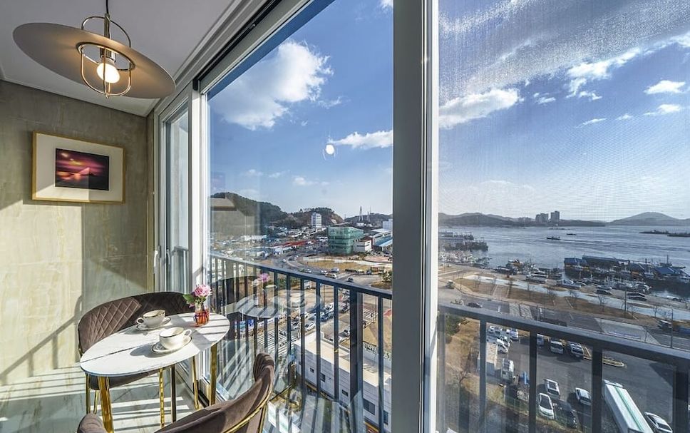 バルコニー 写真