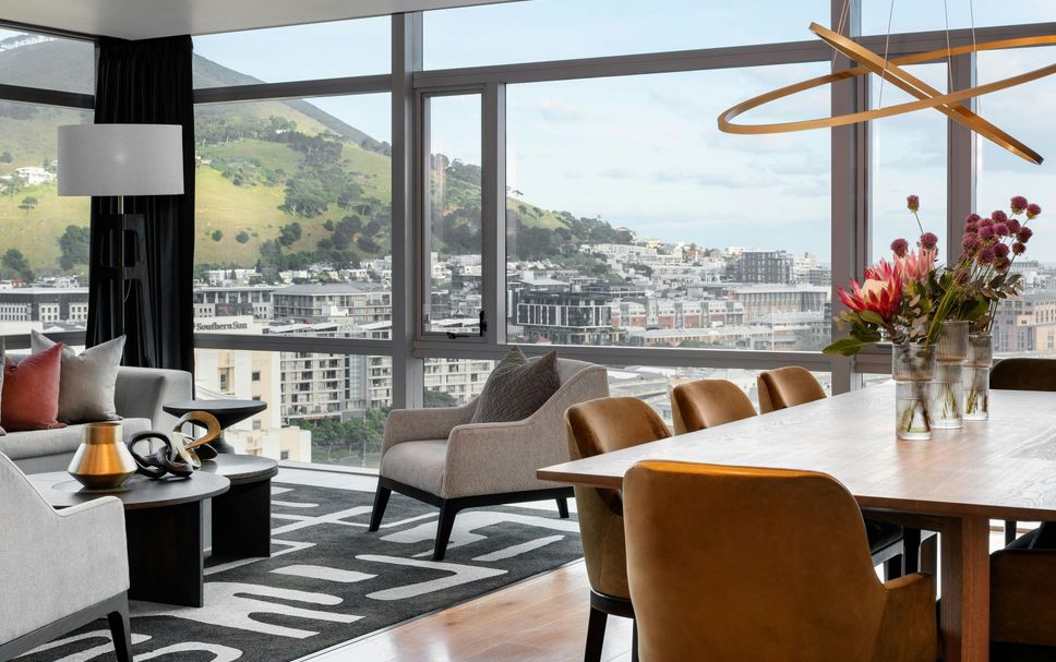 ダイニングルーム 写真