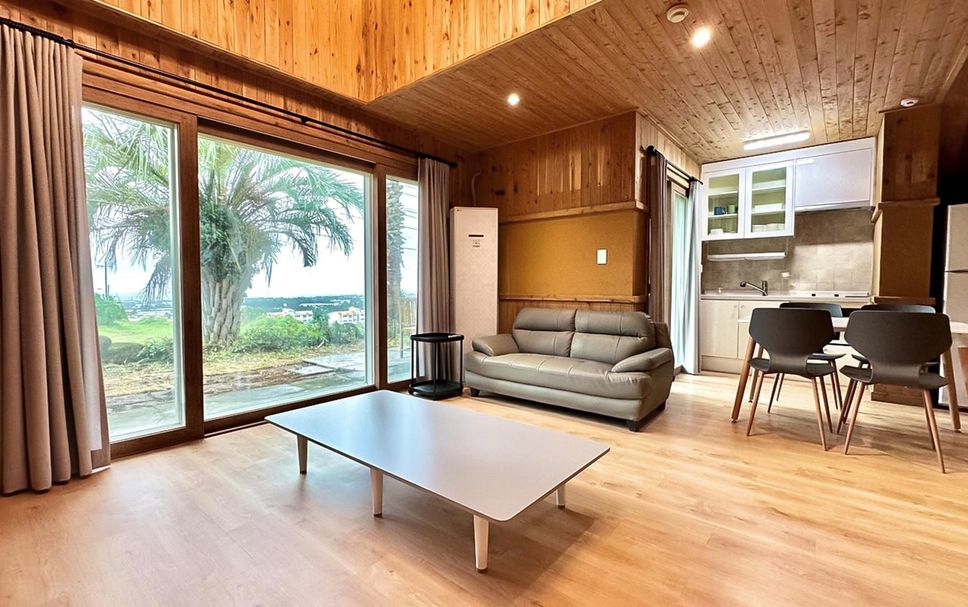 リビングルーム 写真