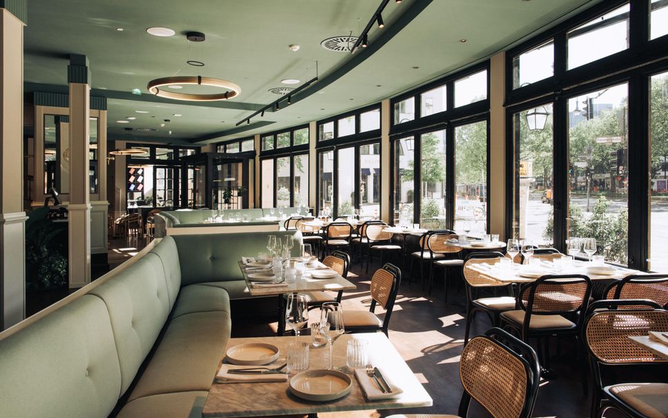 レストラン 写真