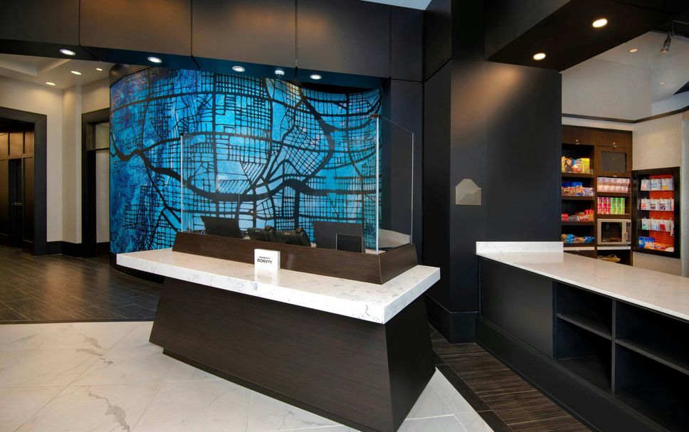 フロントデスク 写真