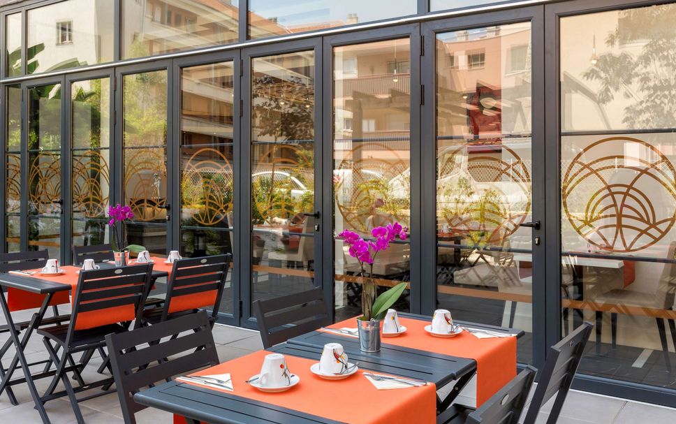 レストラン 写真