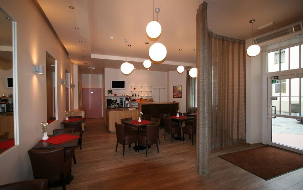 レストラン 写真