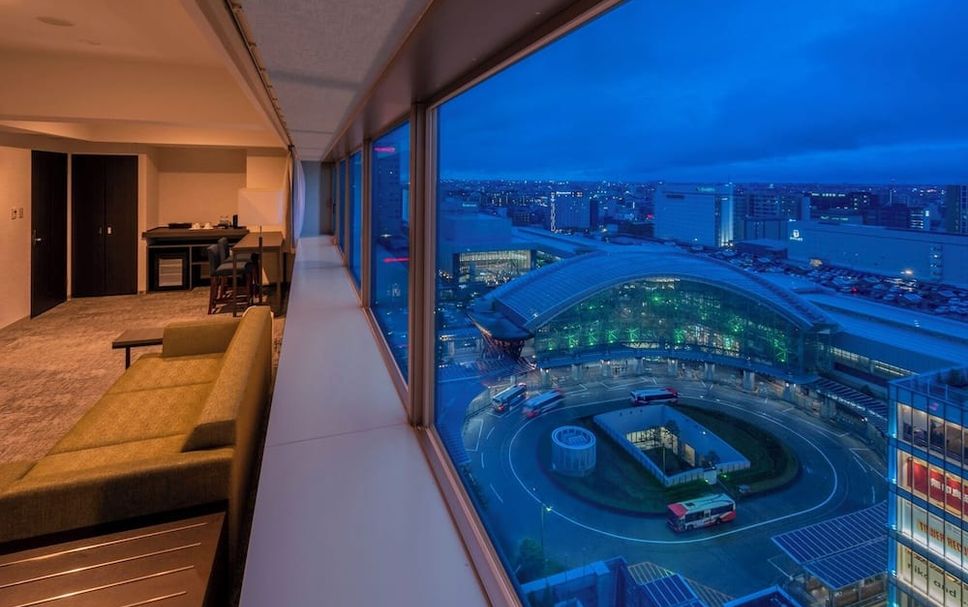 バルコニー 写真