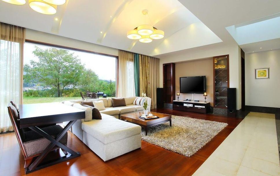 リビングルーム 写真