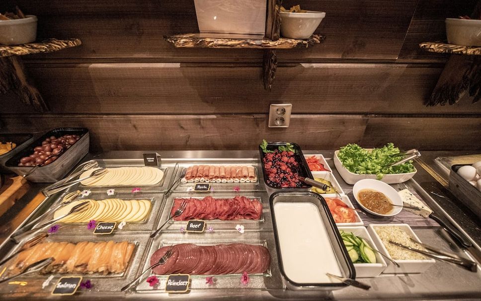 ビュッフェ 写真