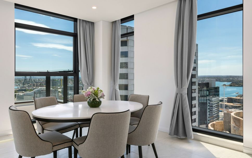 ダイニングルーム 写真