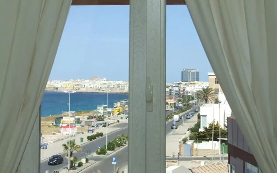 バルコニー 写真