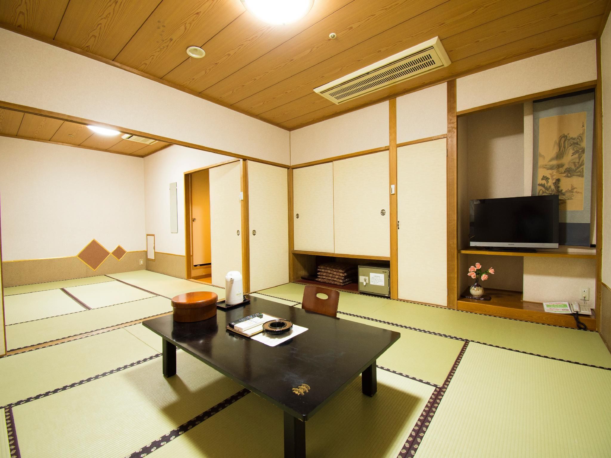 ダイニングルーム
