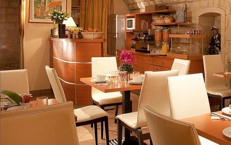 レストラン 写真