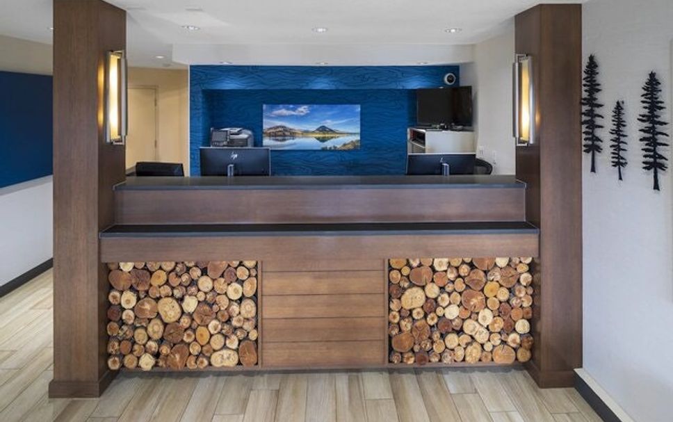 フロントデスク 写真