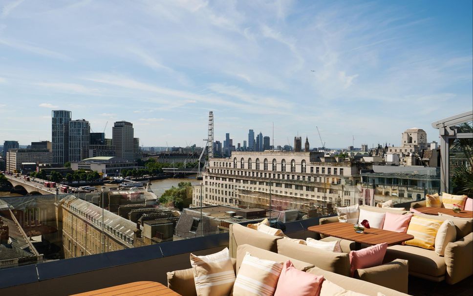 バルコニー 写真