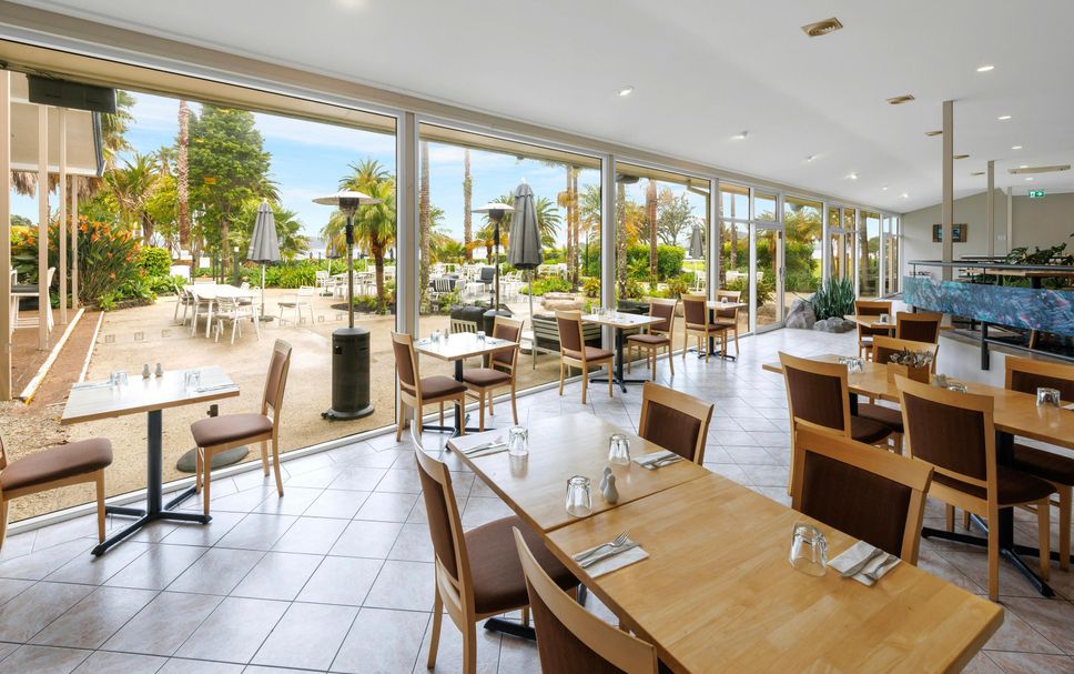 レストラン 写真