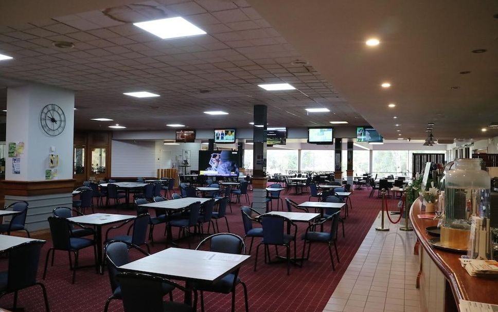 レストラン 写真